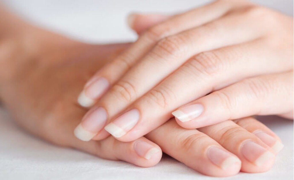 Grow Nails Faster and Stronger